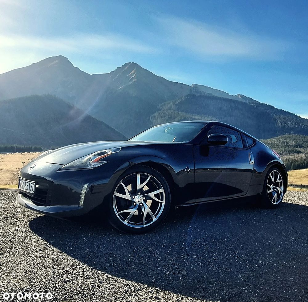 Nissan 370 Z - 4