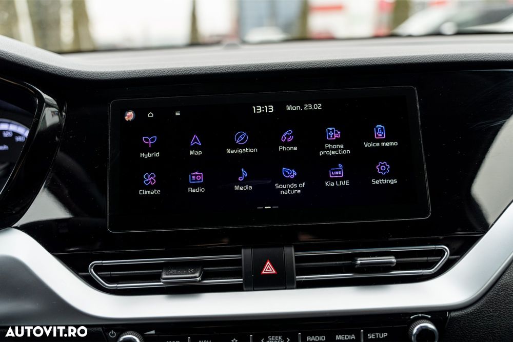 Kia Niro 1.6 GDI HEV 2WD OPF Aut. Vision - 29