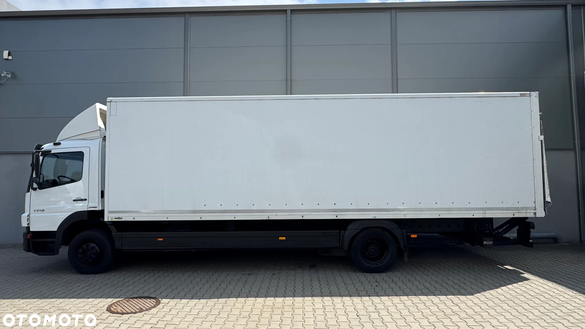 Mercedes-Benz atego - 4