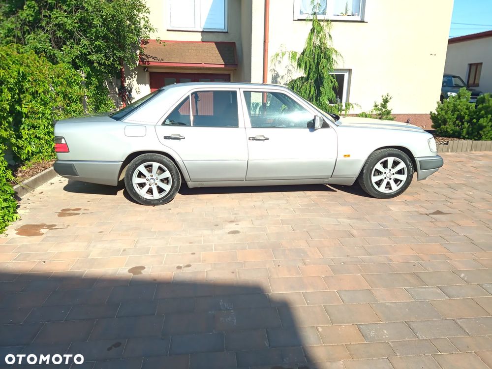Mercedes-Benz W124 (1984-1993) - 6