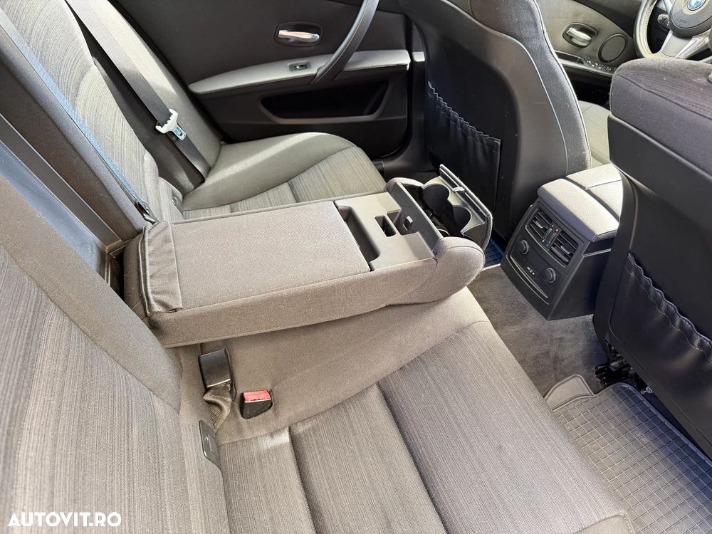 BMW 5 Series 2009 — imagine 21