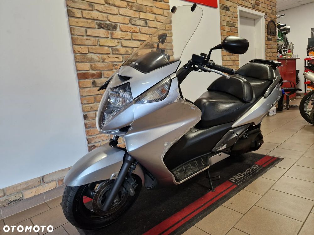 Honda Silver Wing - 2