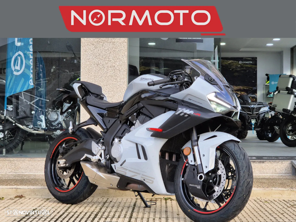 CF Moto 675SR-R