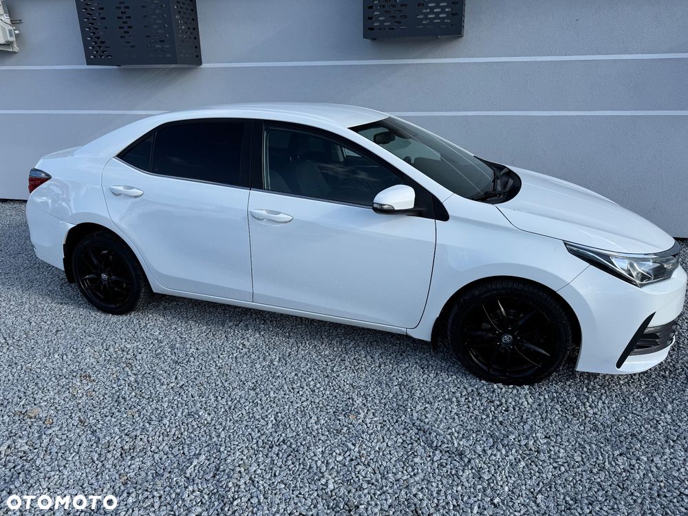 Toyota Corolla 1.4 D-4D Comfort - 6