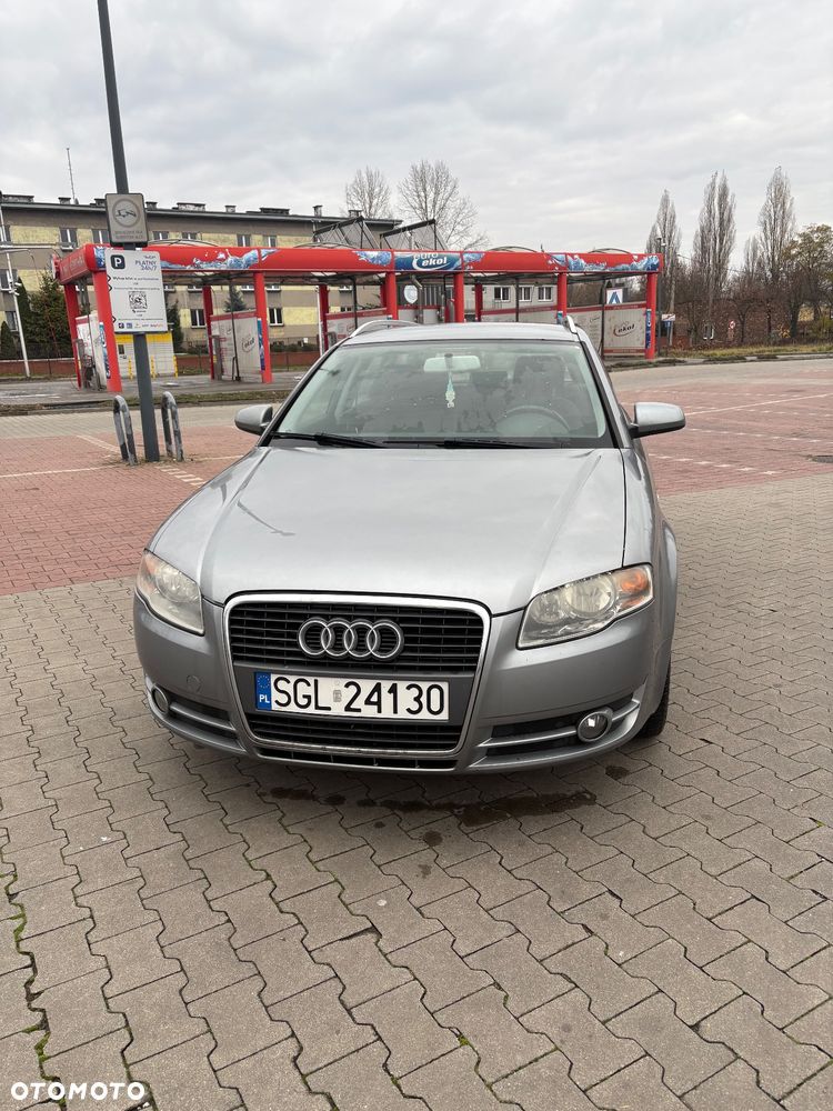 Audi A4 - 1