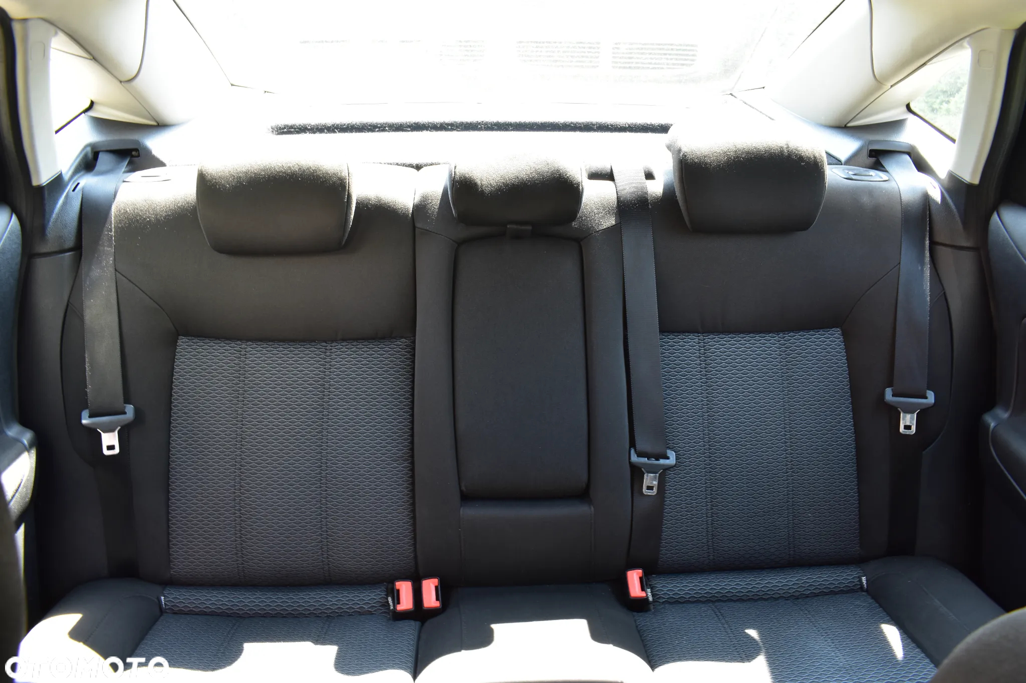 Ford Mondeo 2.0 TDCi Ghia - 6