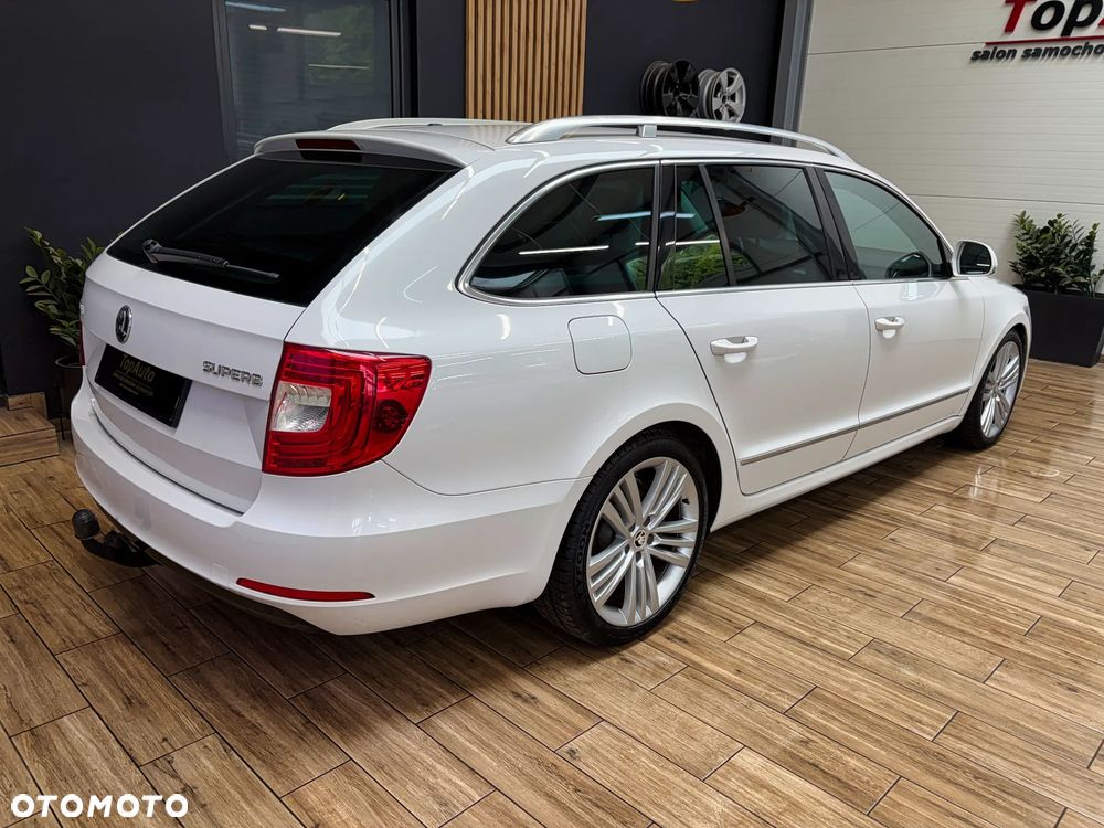 Skoda Superb 2.0 TDI Ambition DSG - 8