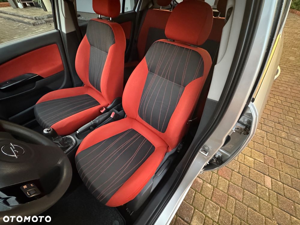 Opel Corsa 1.2 16V Cosmo - 12