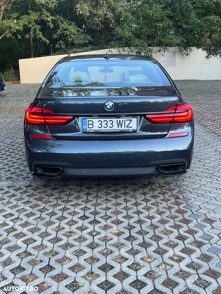 BMW Seria 7 750i xDrive Edition Exclusive - 10