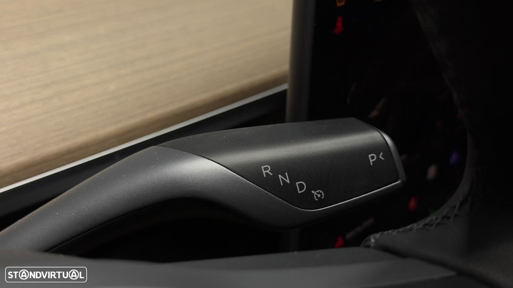 Tesla Model Y RWD - 39