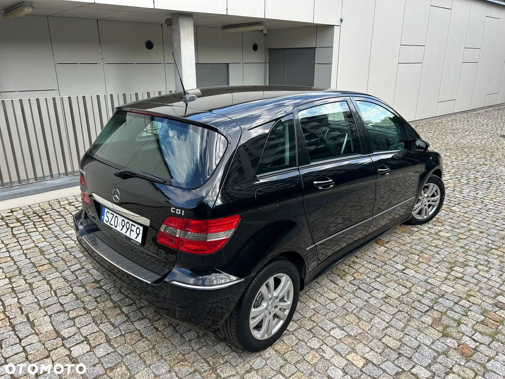 Mercedes-Benz Klasa B 180 CDI Special Edition - 6