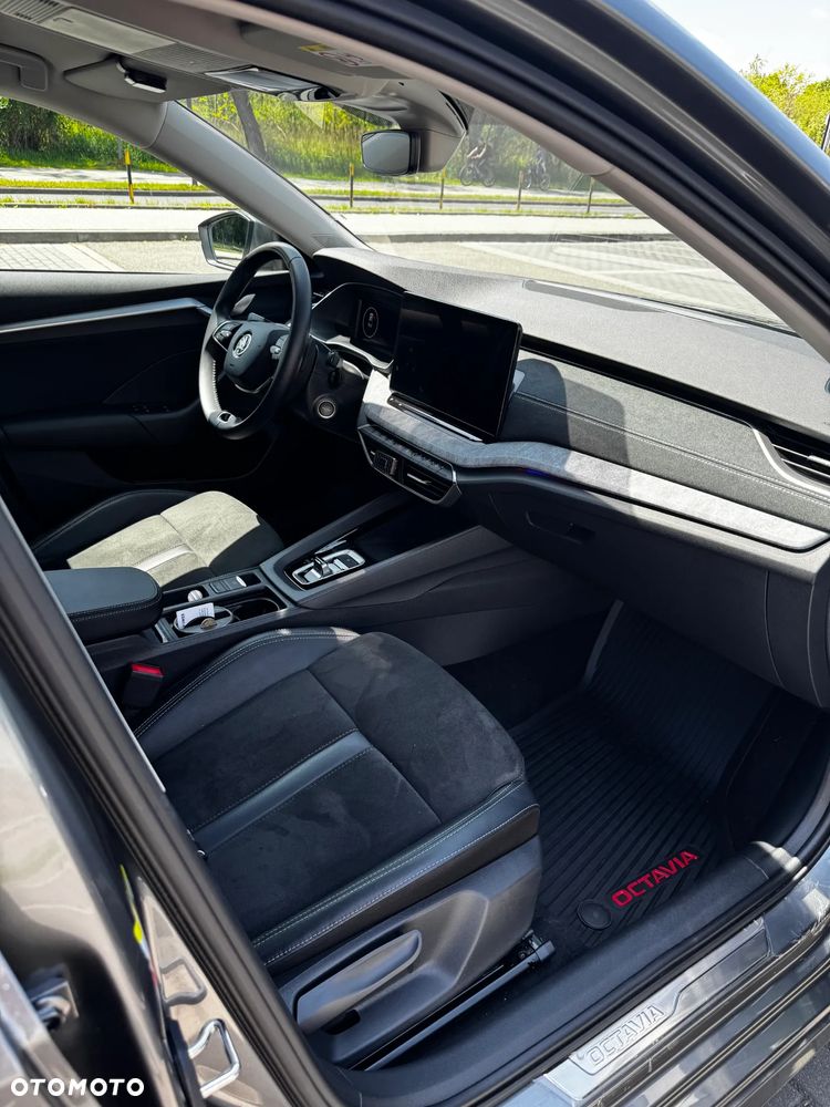 Skoda Octavia 2.0 TDI Selection DSG - 9