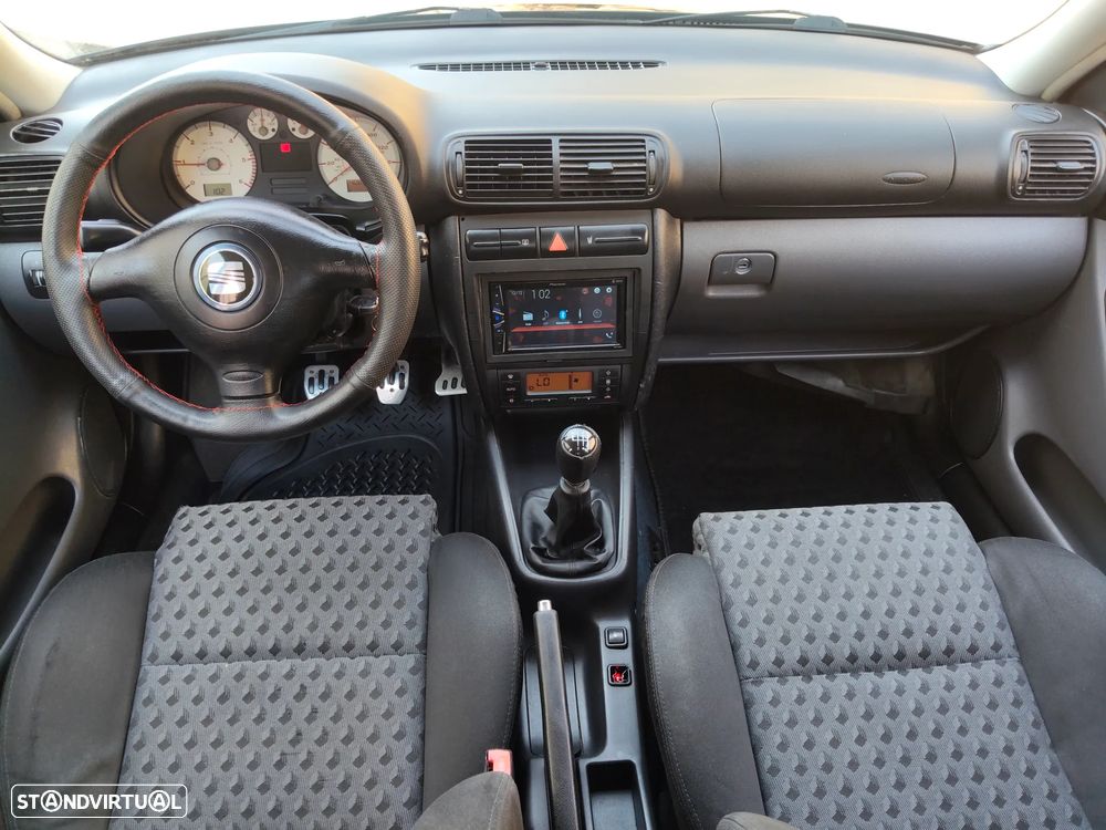 SEAT Leon 1.9 TDI Top Sport - 34