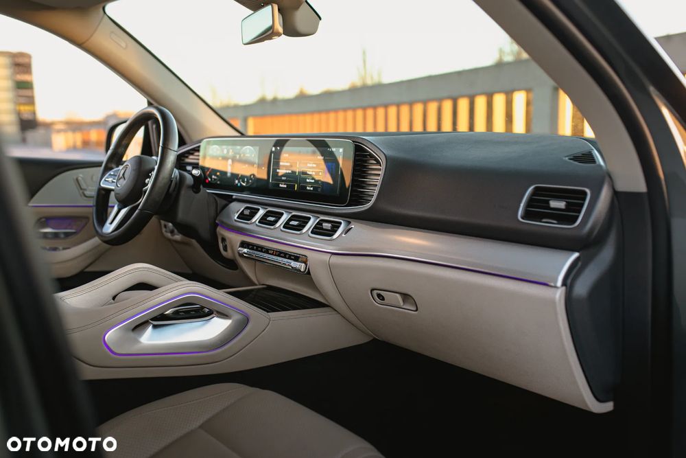 Mercedes-Benz GLE - 21