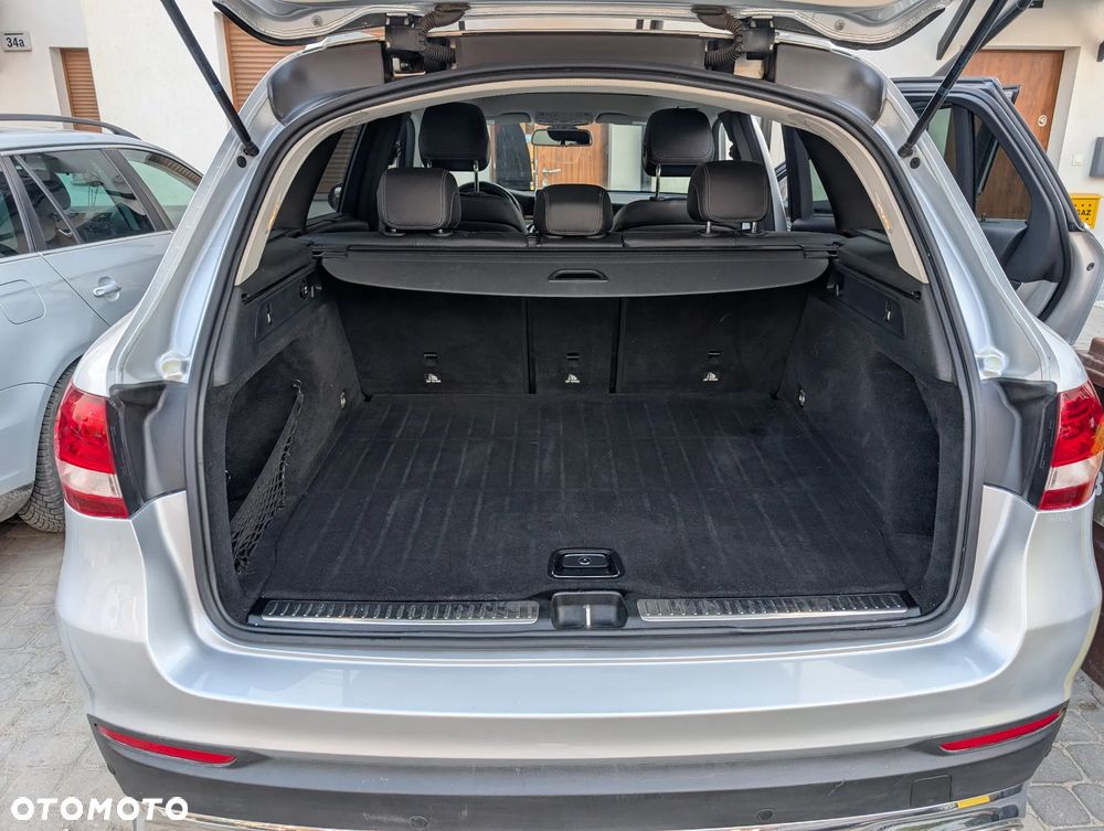 Mercedes-Benz GLC 300 4-Matic - 6