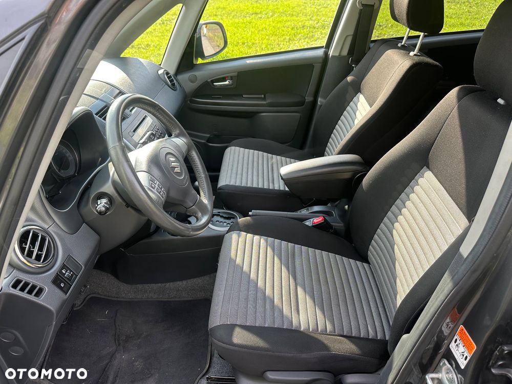 Suzuki SX4 - 24