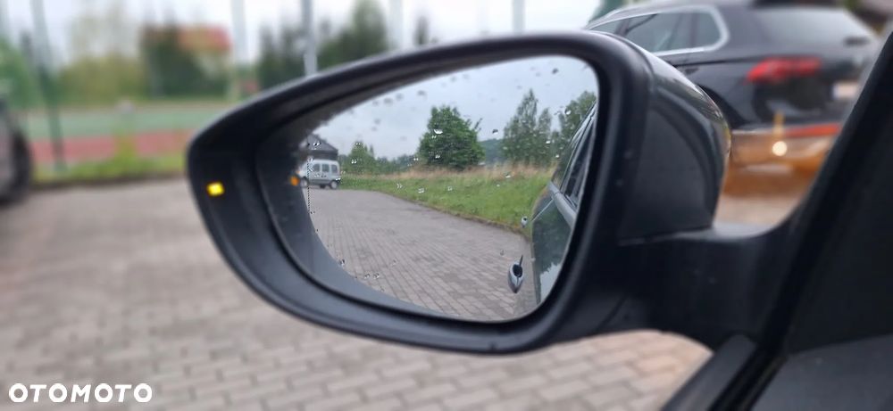 Volkswagen Jetta - 15