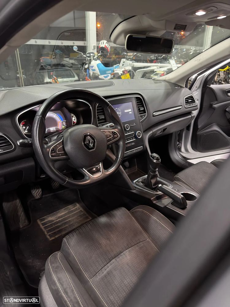 Renault Mégane 1.6 dCi Limited - 13