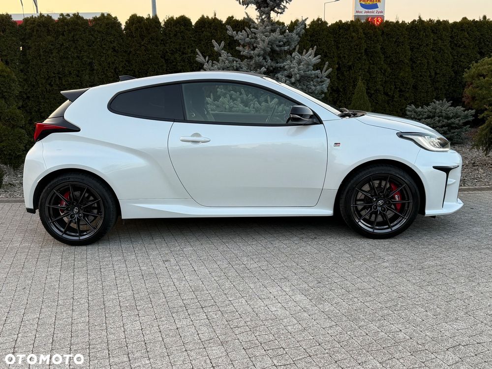 Toyota Yaris ver-gr-1-6-dynamic - 3