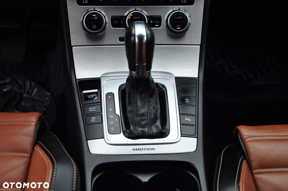 Volkswagen Passat Variant - 29