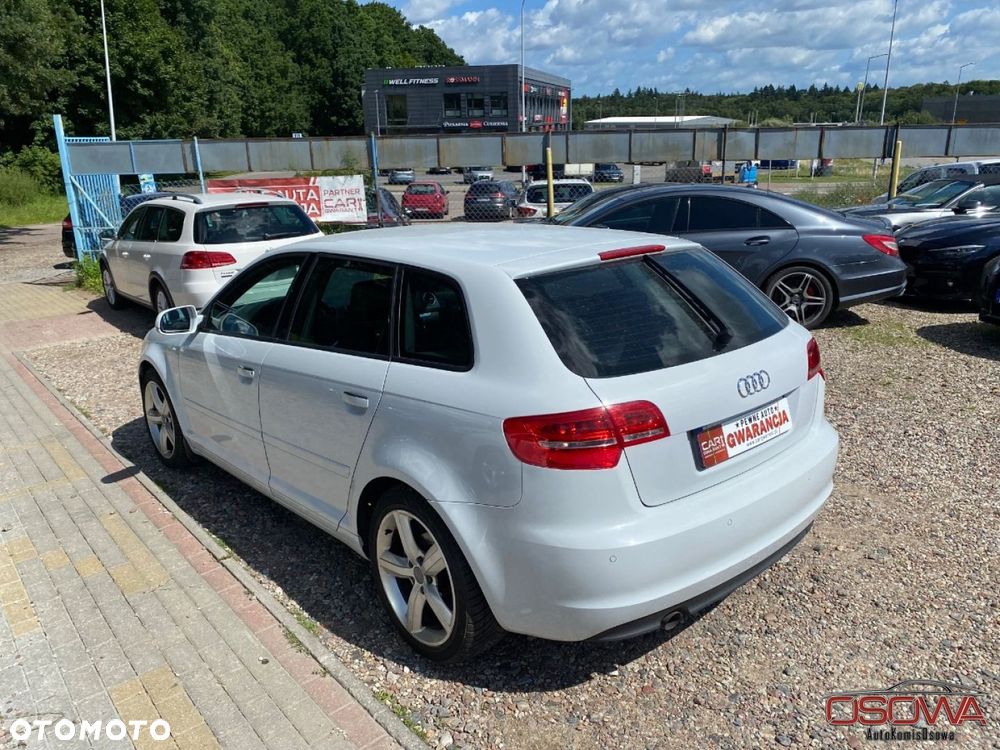 Audi A3 Sportback - 11