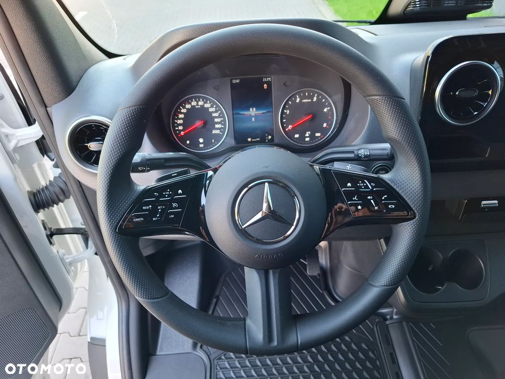 Mercedes-Benz Sprinter 317 CDI Furgon PRO Ekstra Długi 4325+mm - 23