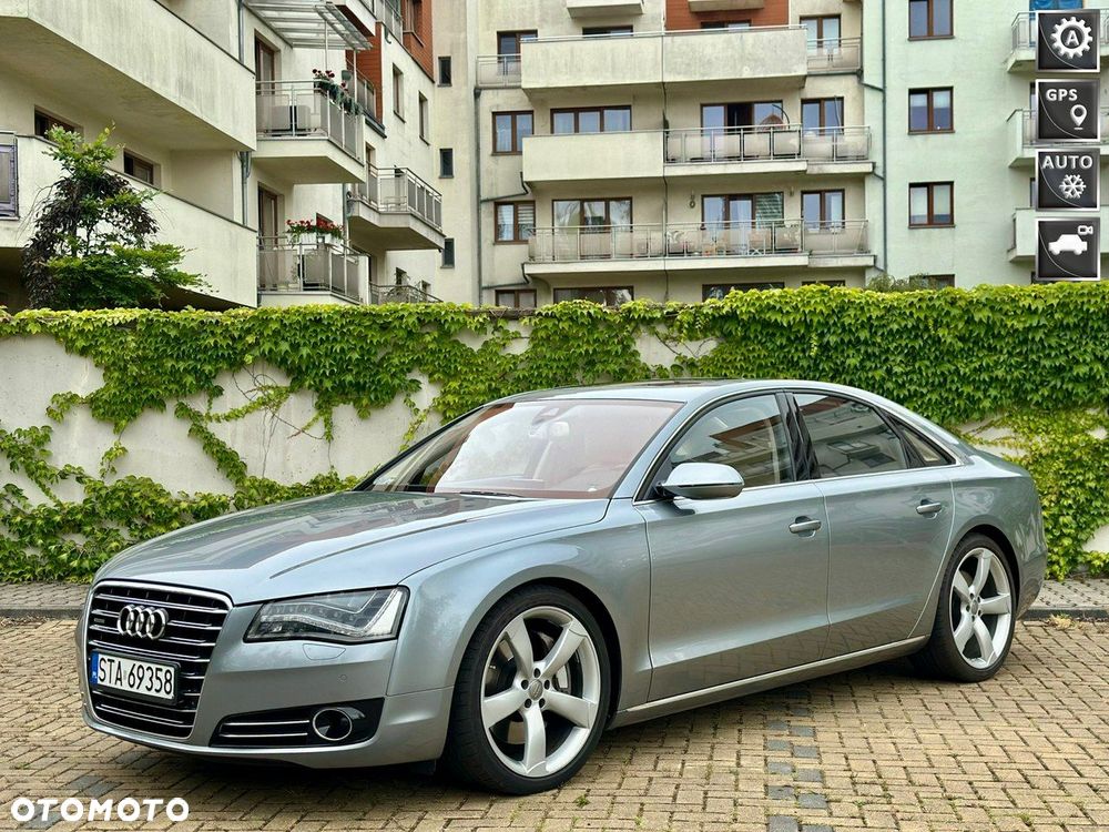 Audi A8 - 1