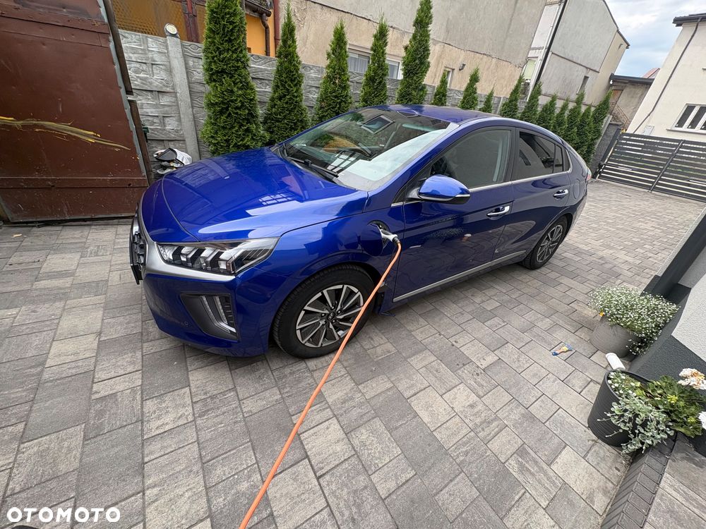 Hyundai IONIQ 1.6 GDI Premium - 8
