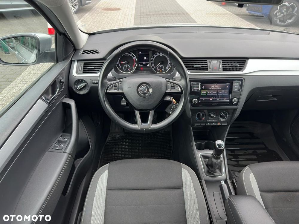 Skoda RAPID 1.0 TSI Ambition - 10