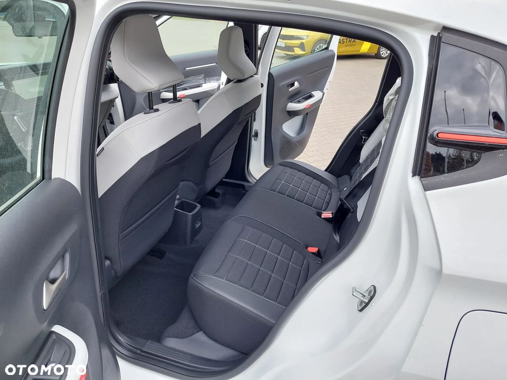 Citroën C3 1.2 T Plus - 24