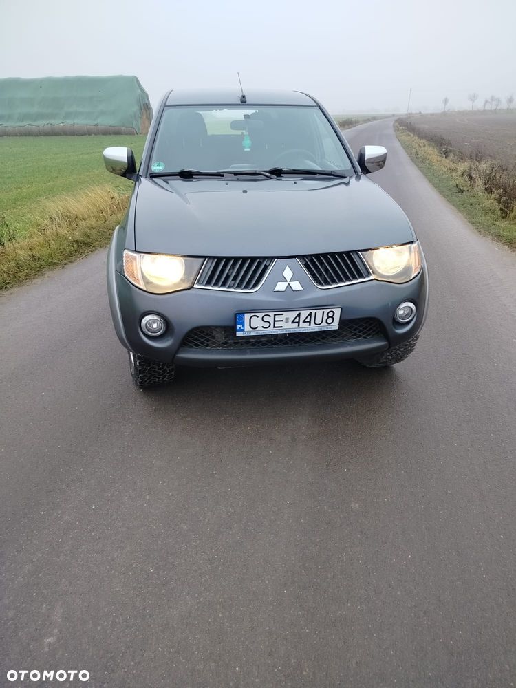 Mitsubishi L200 Pick Up 4x4 Inform Double Cab - 8