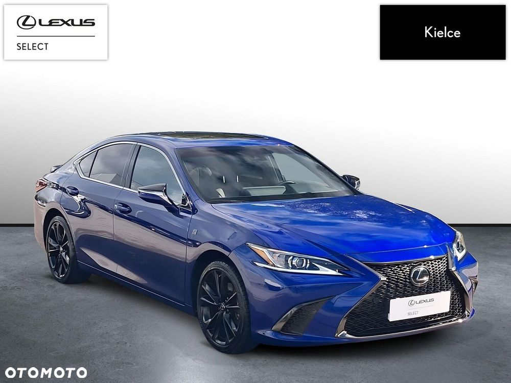 Lexus ES 300h F Sport Design - 8