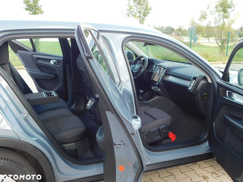 Volvo XC 40 - 9