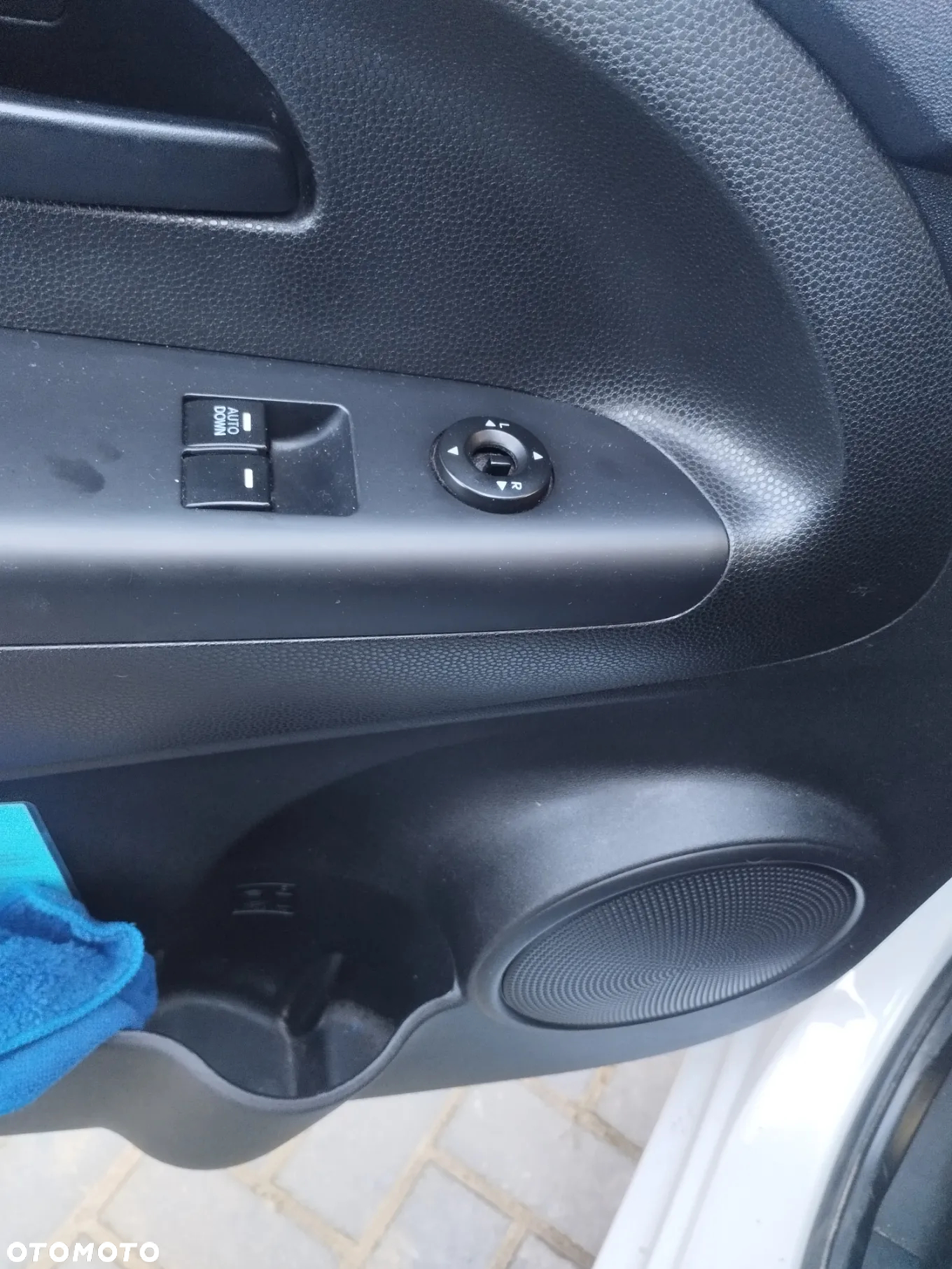 Kia Venga - 7
