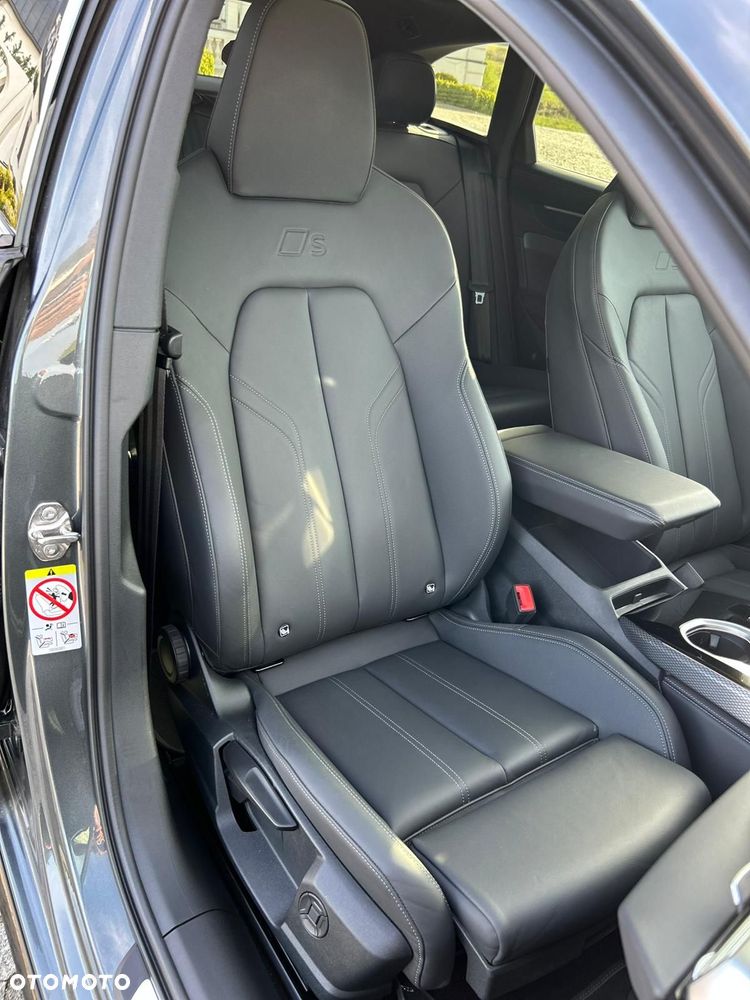Audi A6 Avant 40 TDI S tronic S line - 36