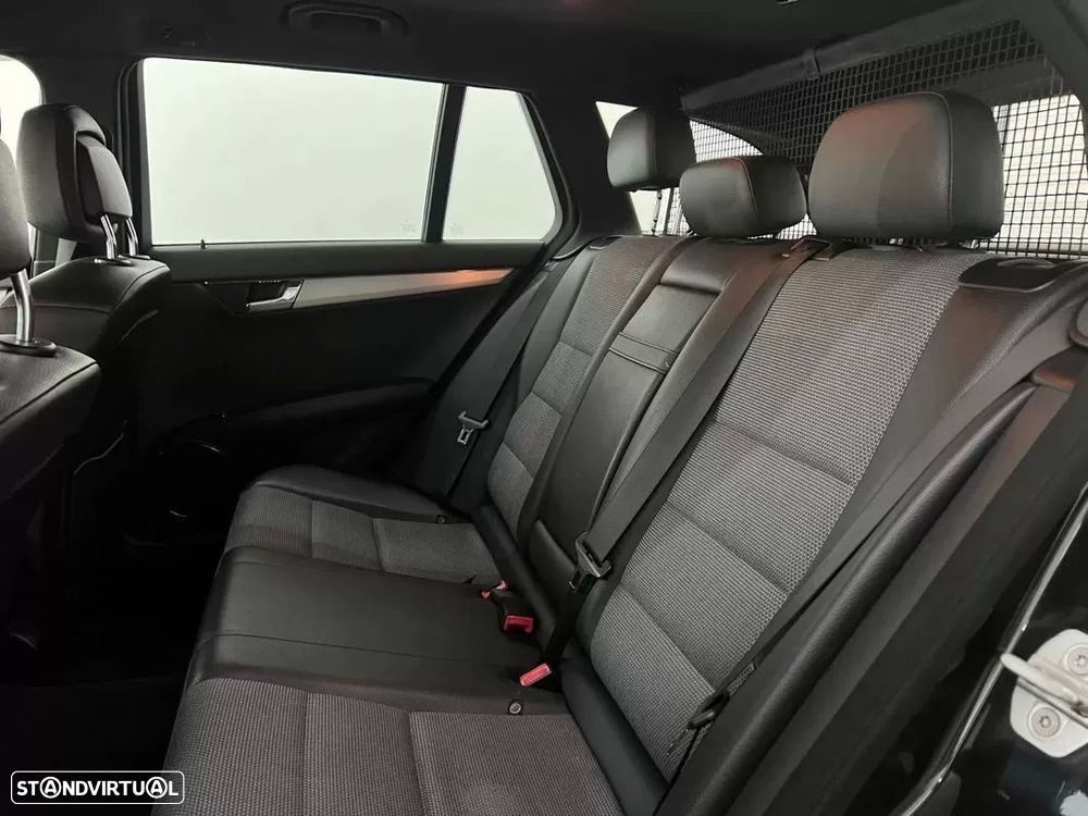 Mercedes-Benz C 220 CDi Avantgarde BE - 29