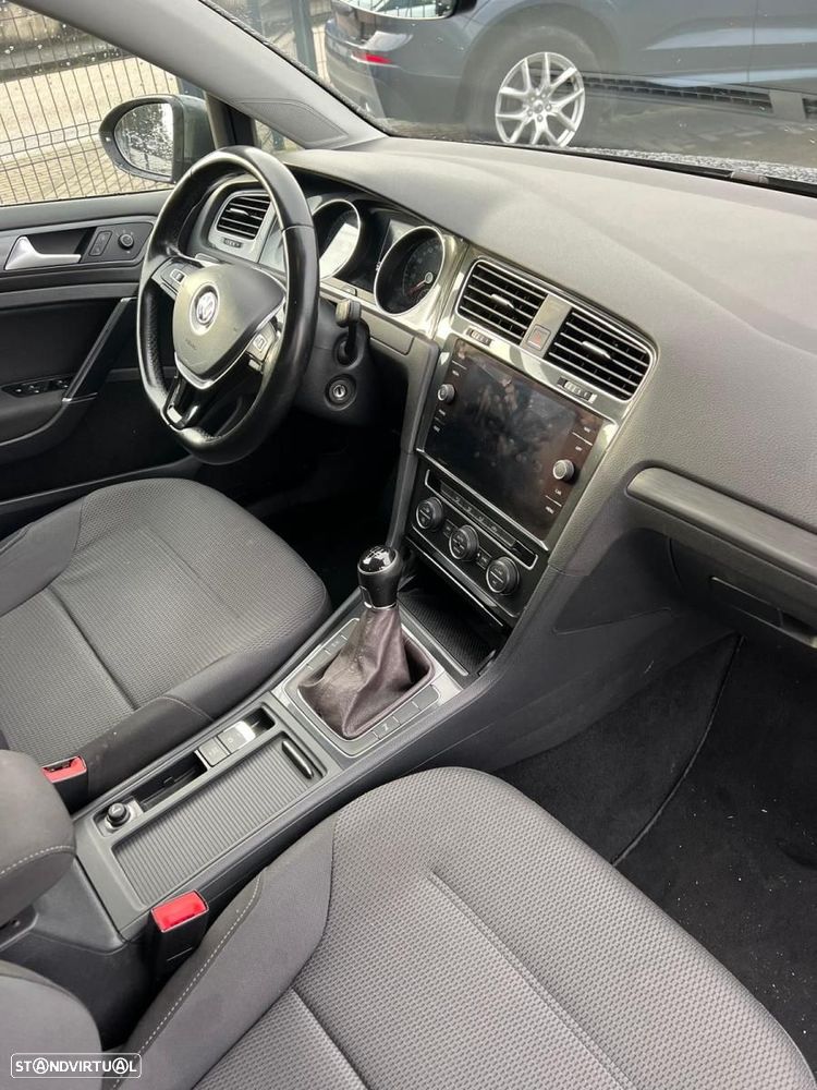 VW Golf Variant 1.6 TDi Confortline - 7