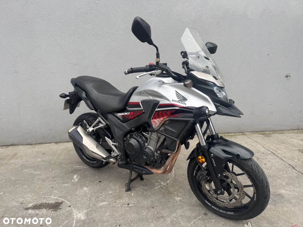 Honda CB - 1