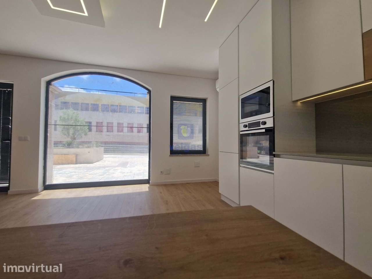 Apartamento T1 Novo no Centro de Caldas da Rainha - Grande imagem: 4/31