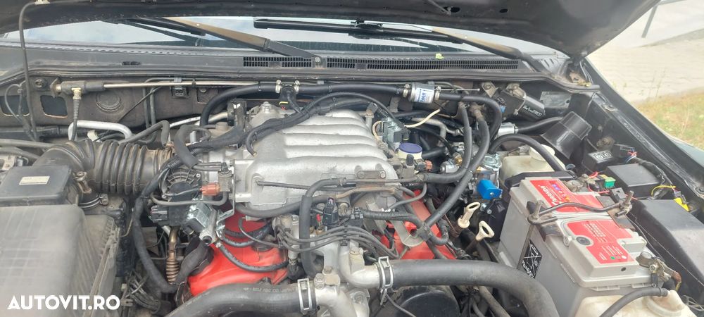 Mitsubishi Pajero - 28