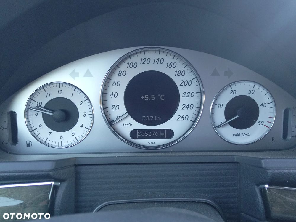 Mercedes-Benz Klasa E 320 CDI Avantgarde - 5