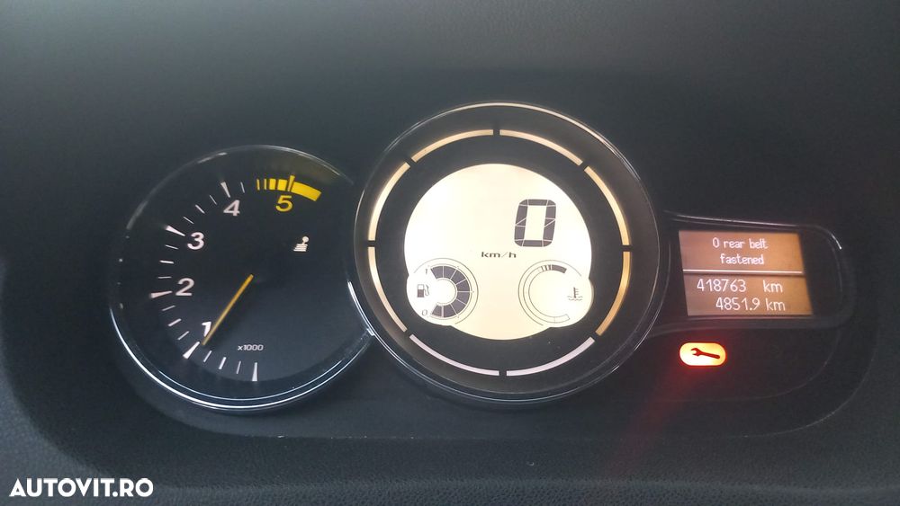 Renault Megane 1.5 dCI Privilege - 8