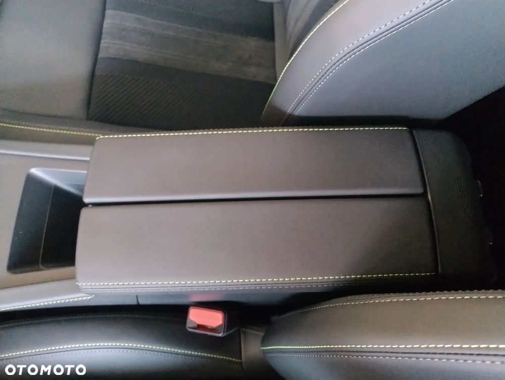 Peugeot 308 1.5 BlueHDi GT S&S EAT8 - 25