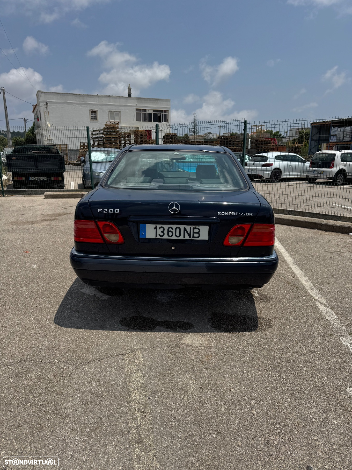 Mercedes-Benz E 200 Kompressor Classic - 2