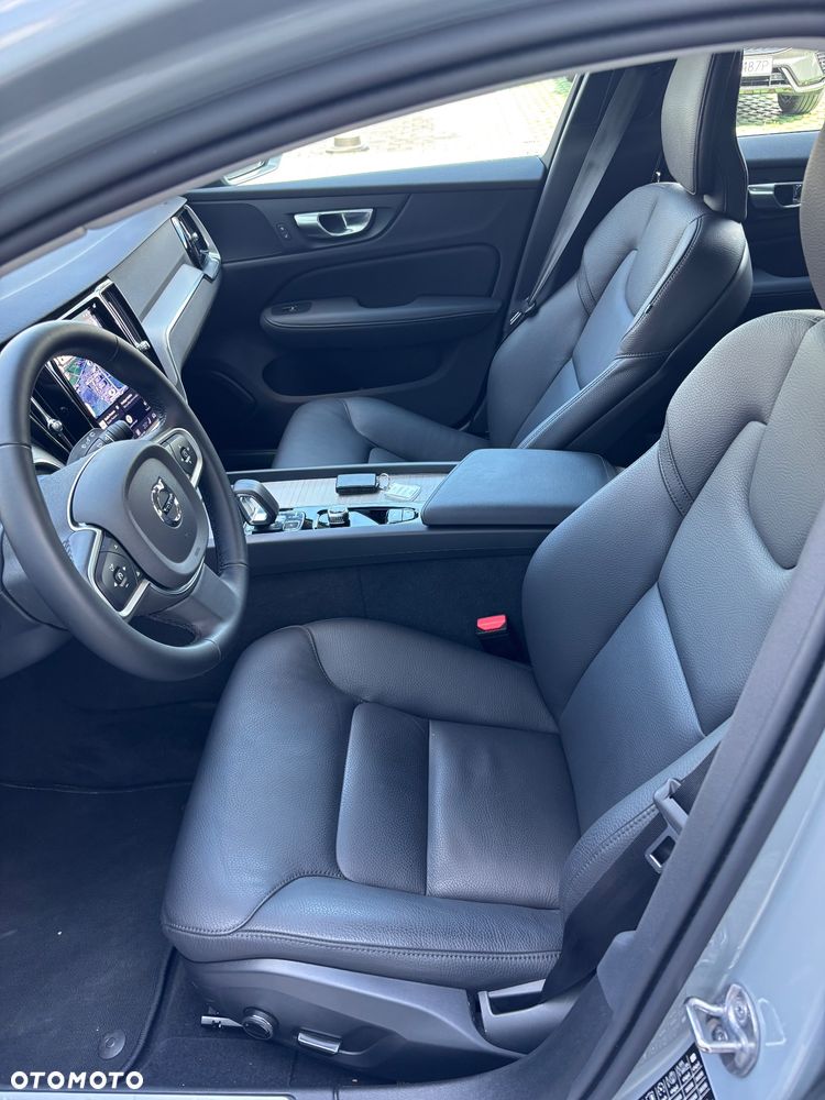 Volvo V60 B4 B Core - 11