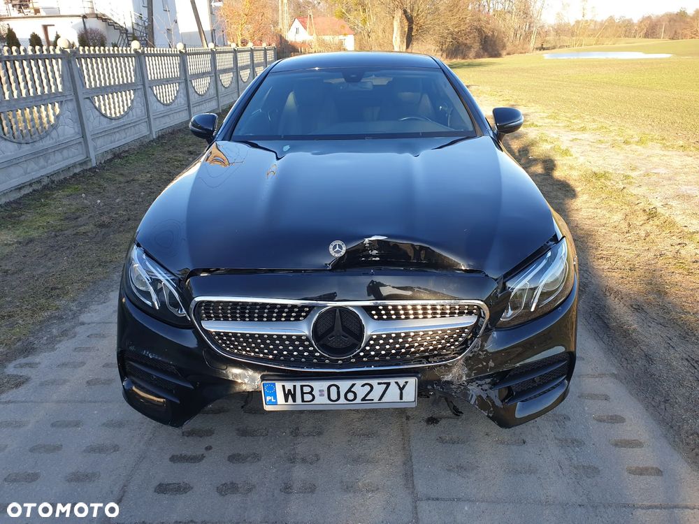 Mercedes-Benz Klasa E 220 d 9G-TRONIC - 3