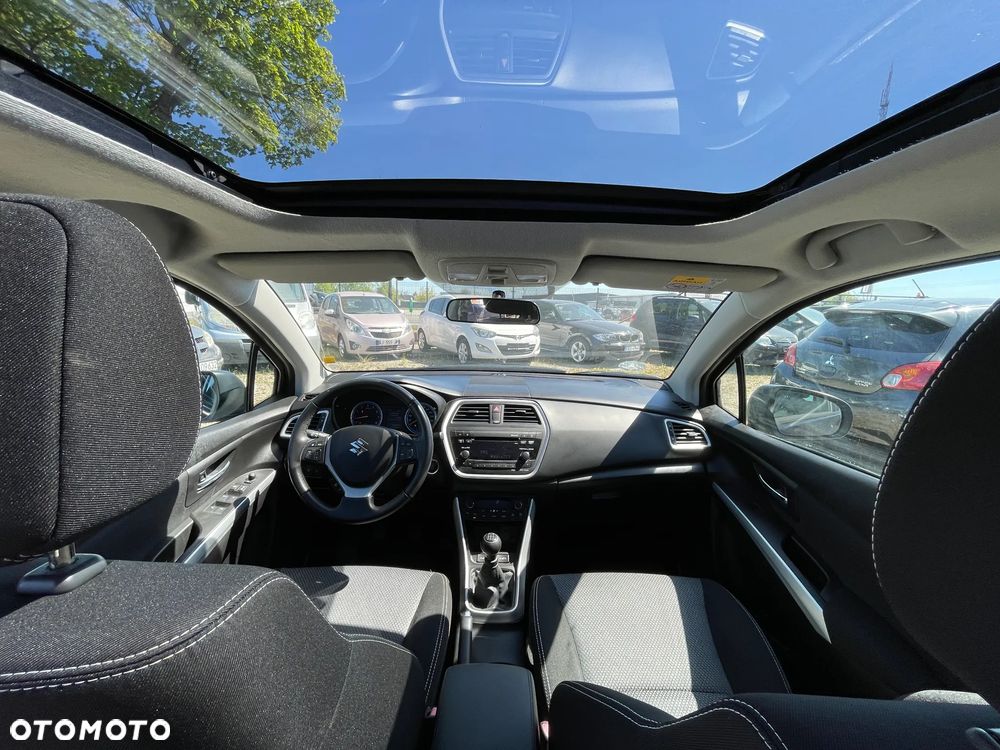 Suzuki SX4 S-Cross 1.6 XLED - 17
