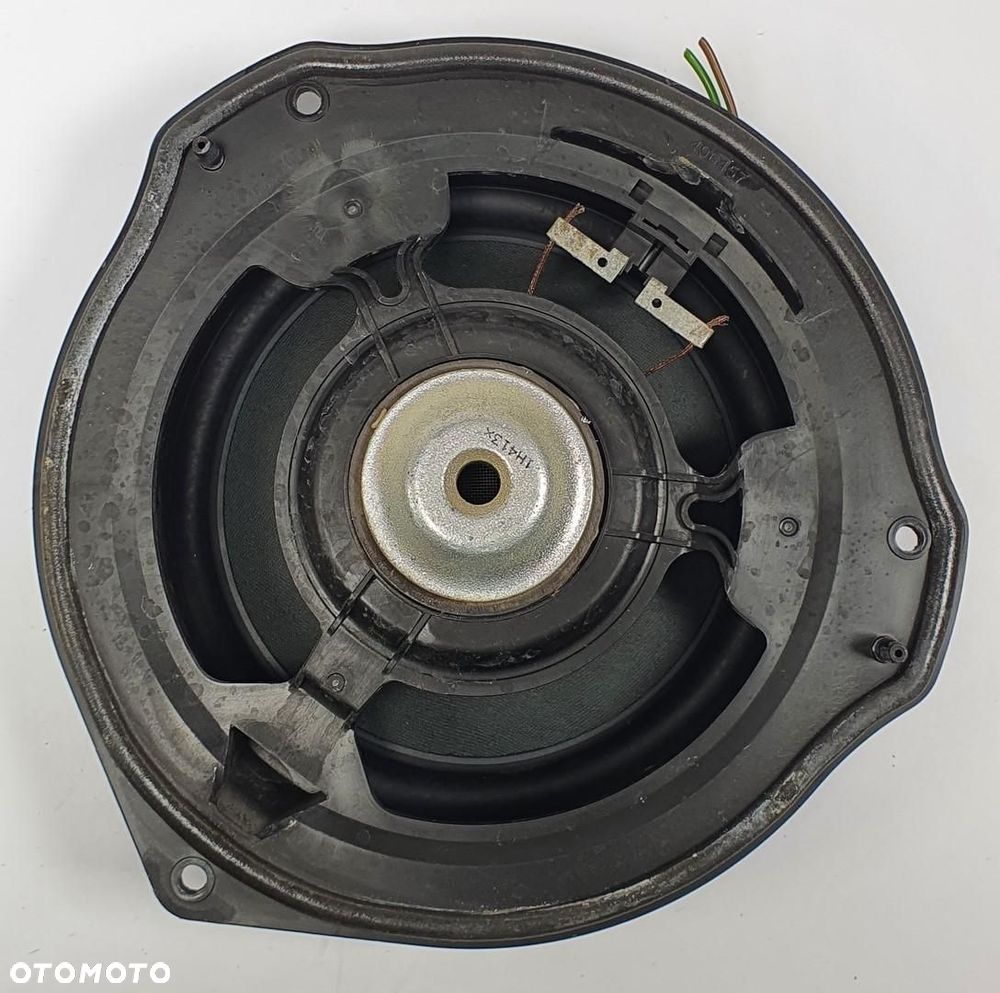 GŁOŚNIK MERCEDES W204 A2049062401 - 2