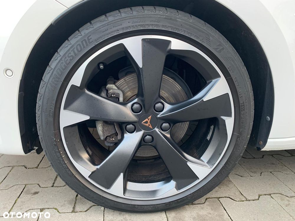 Cupra Leon Sportstourer 1.5 eTSI DSG - 23