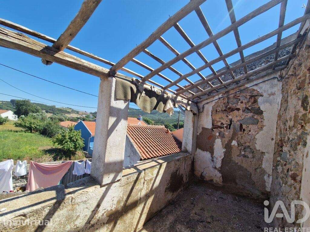 Casa de aldeia em Lamas e Cercal de 102,00 m2 - Grande imagem: 3/30